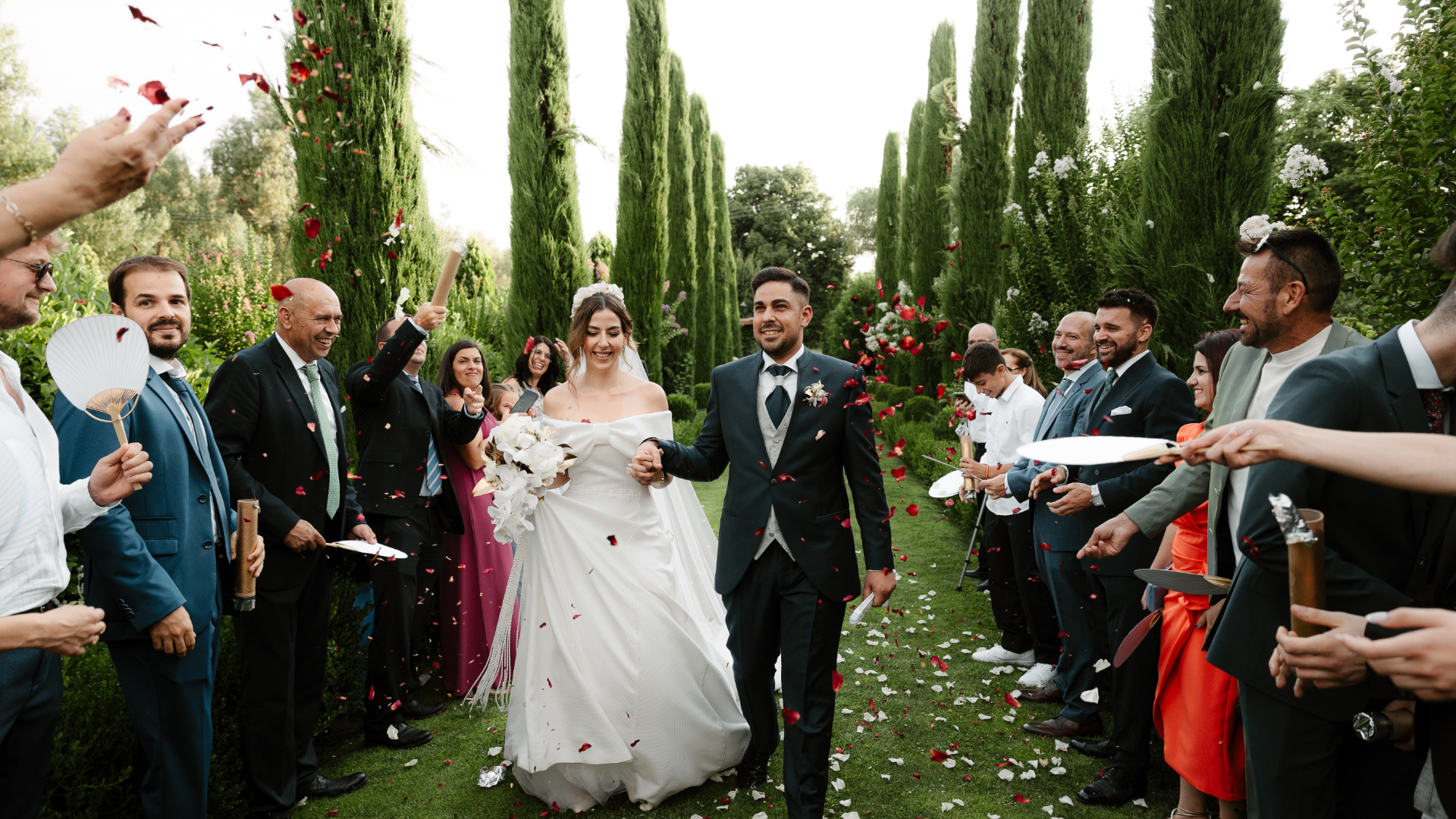 Sandra y Ángel durante la ceremonia de su boda en la Antigua Fábrica de Harinas, Torremocha del Jarama.