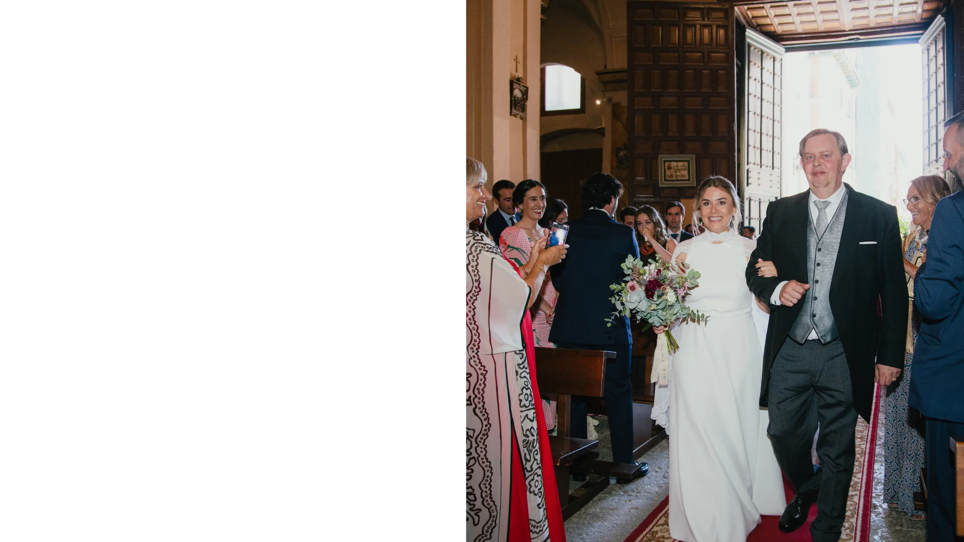 Ceremonia en la Iglesia de la Veracruz — boda en Valladolid.