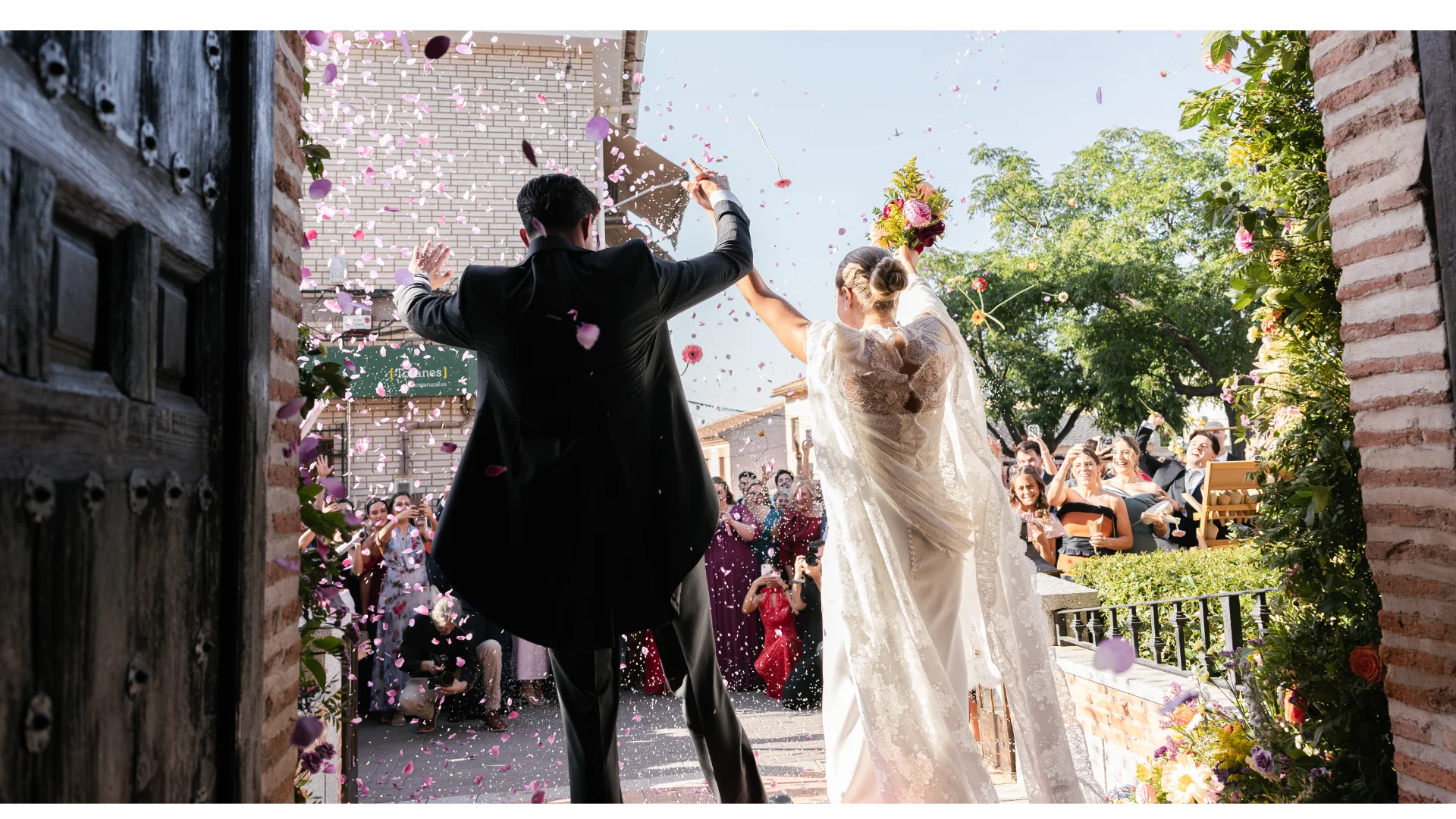 Ceremonia en Los Lavaderos de Rojas — boda en Toledo.
