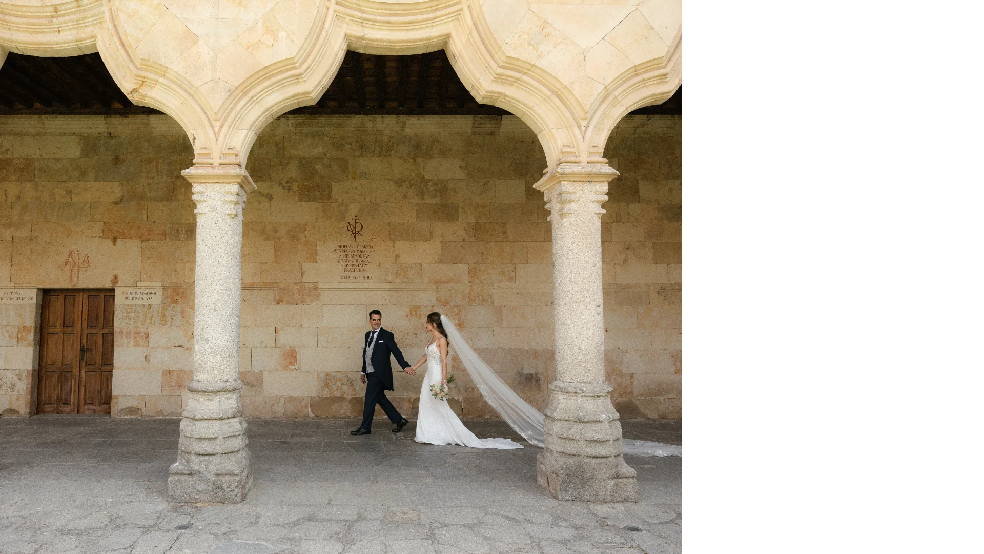 Boda en Salamanca 21 Sesión de pareja editorial — Cristina y Alex en Salamanca.