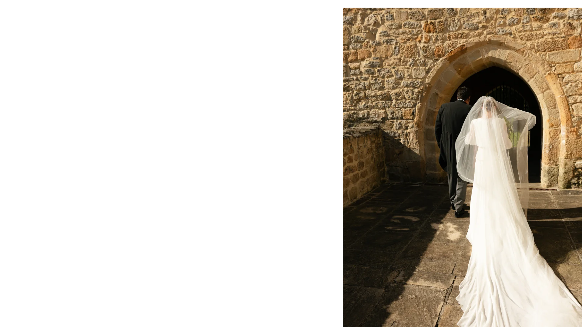 Ceremonia religiosa en Santander — boda católica.