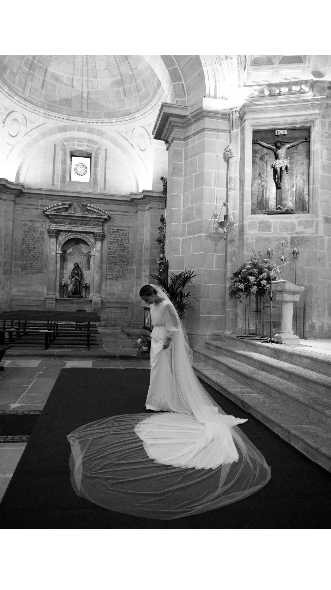 Ceremonia religiosa en Santander — boda católica.