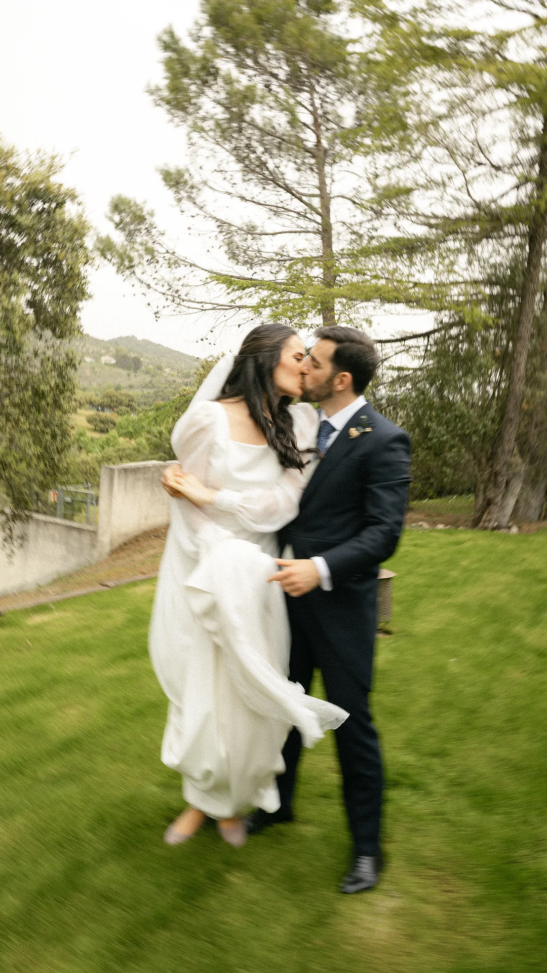Sesión de pareja en boda en la Sierra de Madrid