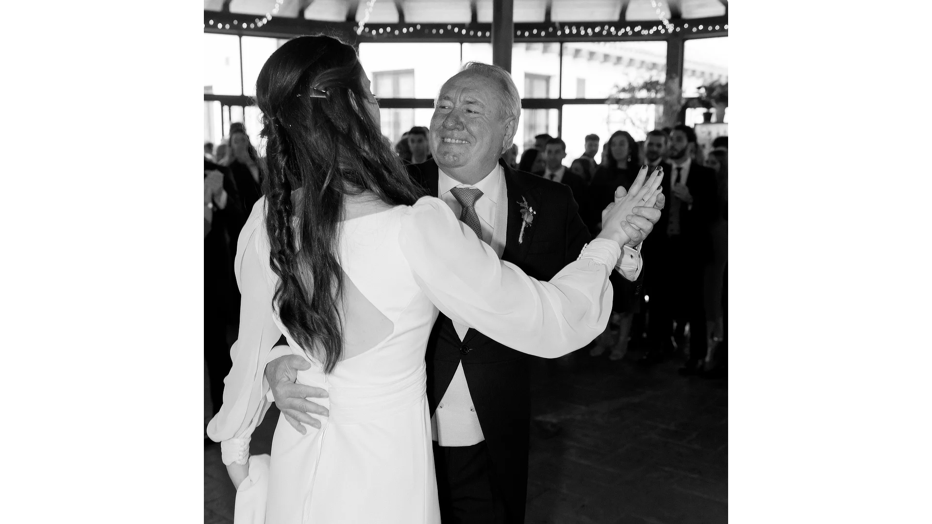 Fiesta de boda en la Sierra de Madrid fotografía