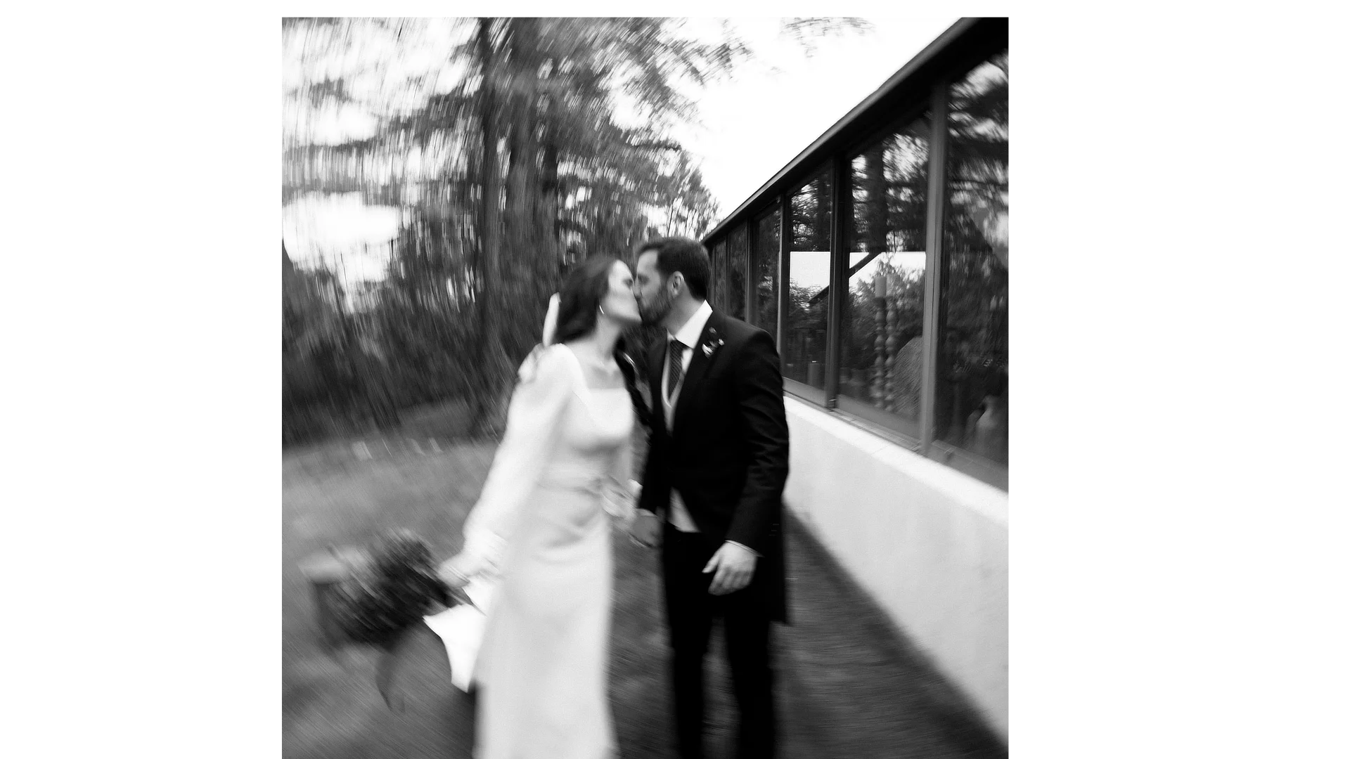 Sesión de pareja en boda en la Sierra de Madrid